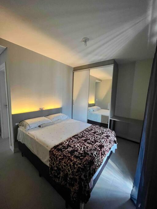 Apartamento 2 Suites Com Piscina E Churrasqueira, Ao Lado Da Ufsc Florianópolis Kültér fotó